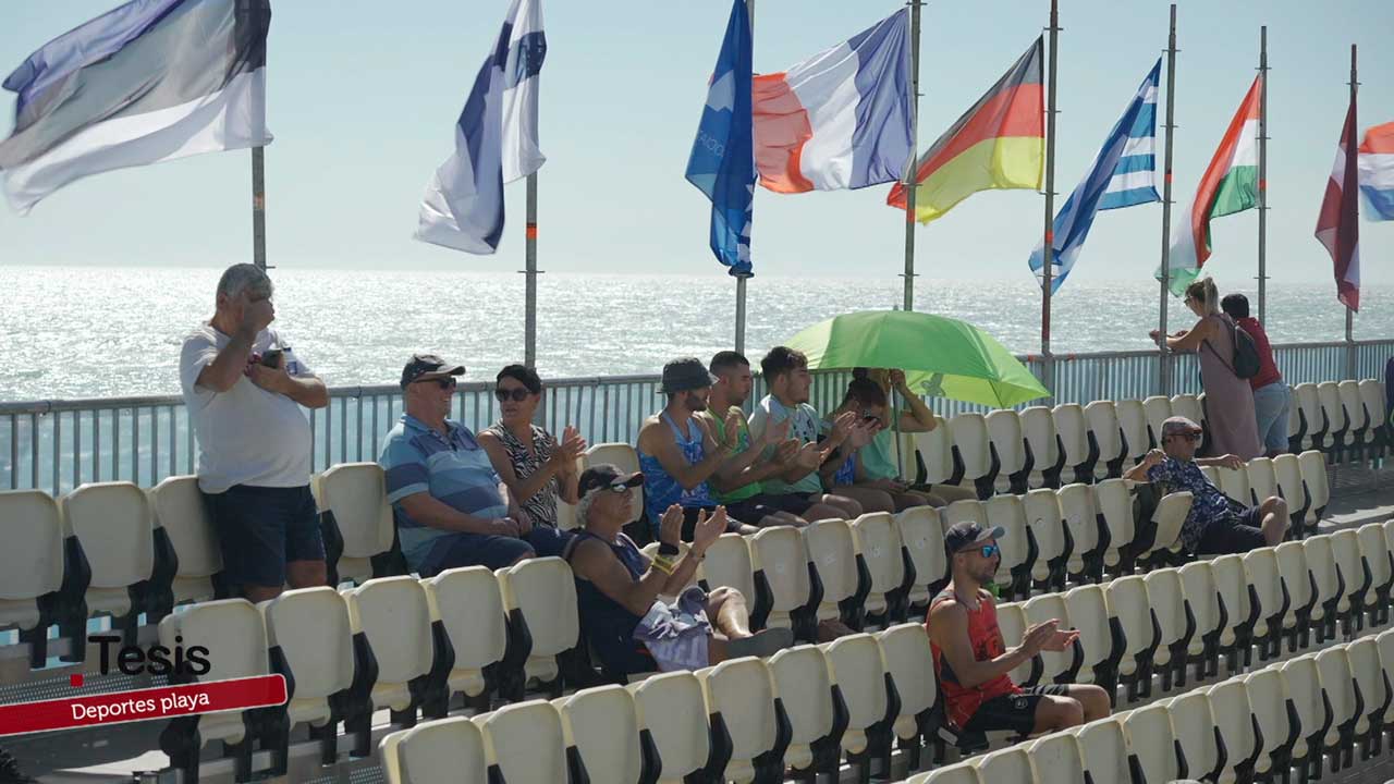 Deportes playa, publico