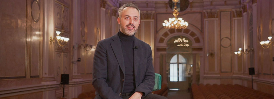 Santiago J. Otero: trayectoria internacional y dirección de orquesta con sello propio