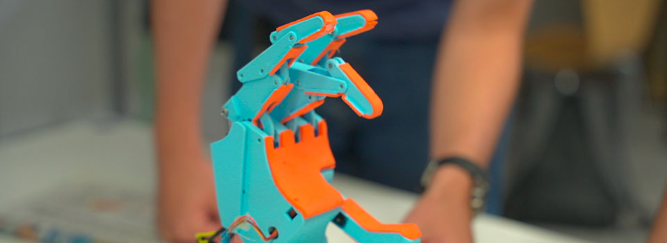 UMA Experience reúne a más de 600 estudiantes de la Universidad de Málaga para aprender con proyectos reales, innovación, creatividad y trabajo en equipo.
